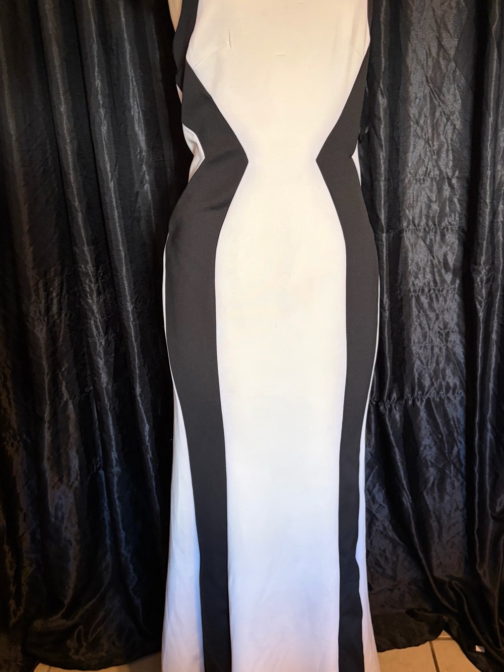Monochrome Panel Maxi Dress - Black & light gray